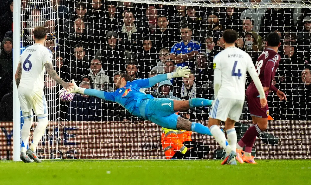 West Ham tiếp tục sa sút sau thất bại trước Leeds United- Ảnh 2.