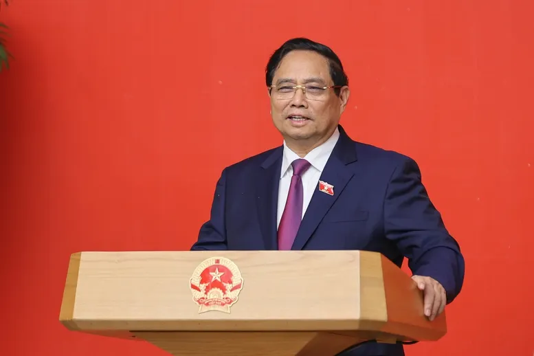 Thủ tướng Phạm Minh Chính trao quyết định bổ nhiệm và giao nhiệm vụ cho 2 Phó Thủ tướng, 3 Bộ trưởng - Ảnh 1.