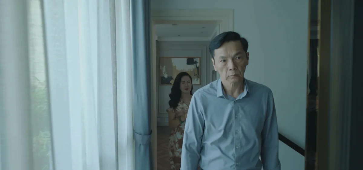 Lằn ranh: Thoát khỏi khuôn mẫu mặc định của dòng phim chính luận - Ảnh 5.