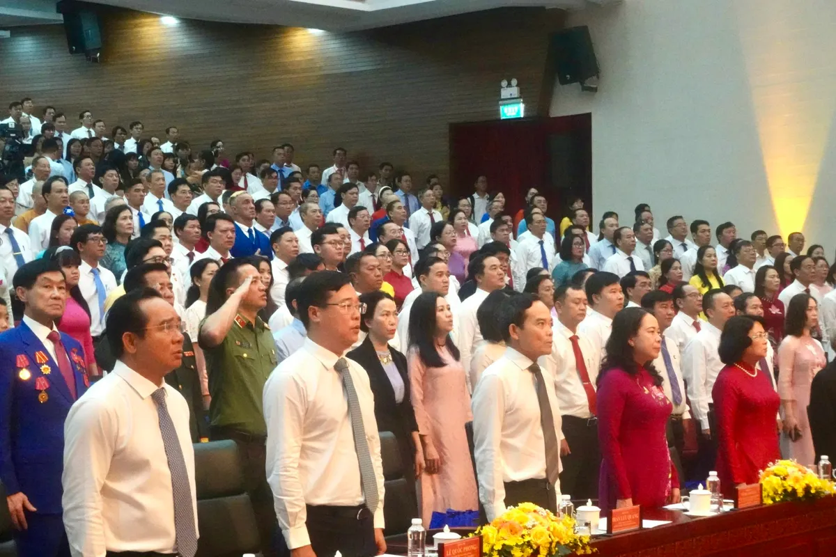 TP Hồ Chí Minh tuyên dương 478 gương điển hình thi đua yêu nước - Ảnh 1.