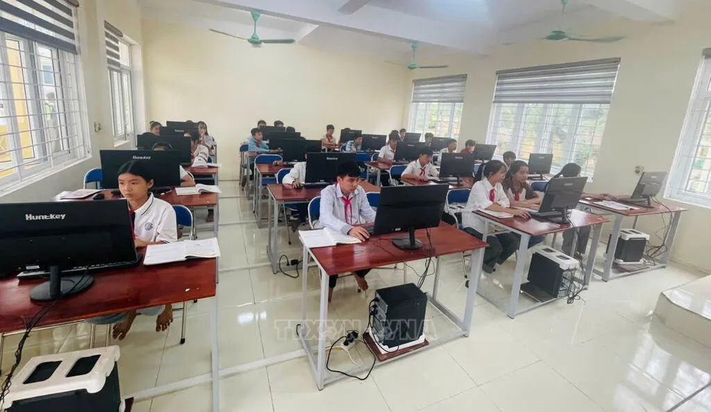 Các địa phương tăng tốc chuyển đổi số, thu hẹp khoảng cách giáo dục vùng miền- Ảnh 1. Các địa phương tăng tốc chuyển đổi số, thu hẹp khoảng cách giáo dục vùng miền- Ảnh 1.