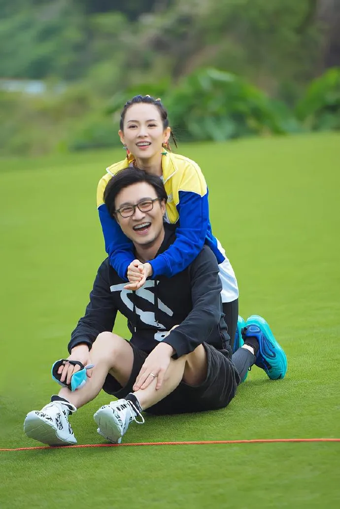 Chương Tử Di giành lại quyền nuôi con sau 2 năm ly hôn - Ảnh 1.