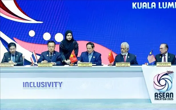 Thủ tướng Phạm Minh Chính ký Tuyên bố kết nạp Timor-Leste vào ASEAN (Ảnh: TTXVN) Thủ tướng Phạm Minh Chính ký Tuyên bố kết nạp Timor-Leste vào ASEAN (Ảnh: TTXVN)