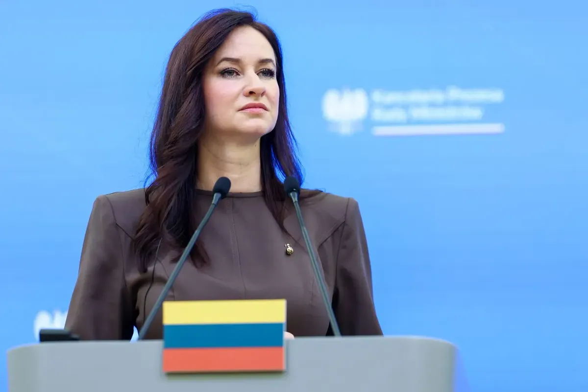 Litva và Belarus mở lại cửa khẩu sau vụ khinh khí cầu xâm phạm không phận- Ảnh 1. Litva và Belarus mở lại cửa khẩu sau vụ khinh khí cầu xâm phạm không phận- Ảnh 1.