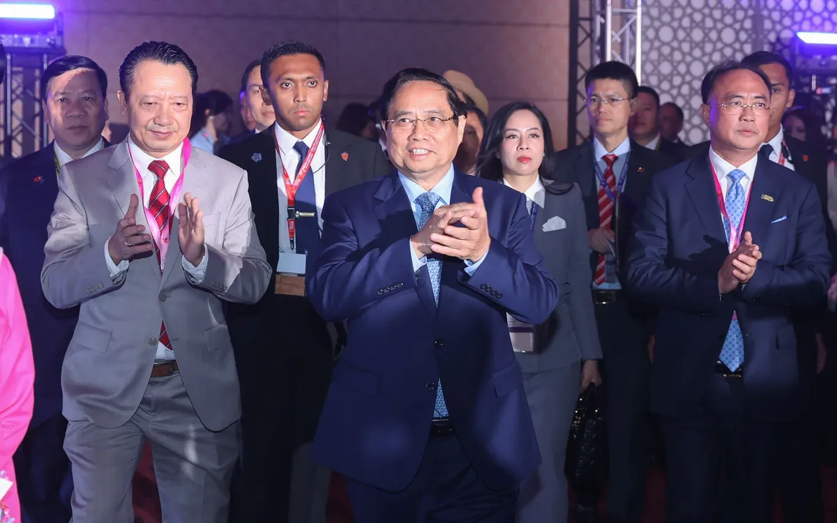 Thủ tướng Phạm Minh Chính dự phiên đối thoại cấp cao tại Hội nghị Thượng đỉnh kinh doanh và đầu tư ASEAN - Ảnh: VGP/Nhật Bắc Thủ tướng Phạm Minh Chính dự phiên đối thoại cấp cao tại Hội nghị Thượng đỉnh kinh doanh và đầu tư ASEAN - Ảnh: VGP/Nhật Bắc