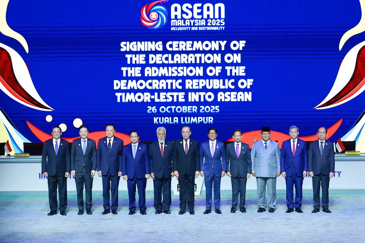 Thủ tướng dự khai mạc Hội nghị cấp cao ASEAN với 'dấu mốc lịch sử' - Ảnh 1.