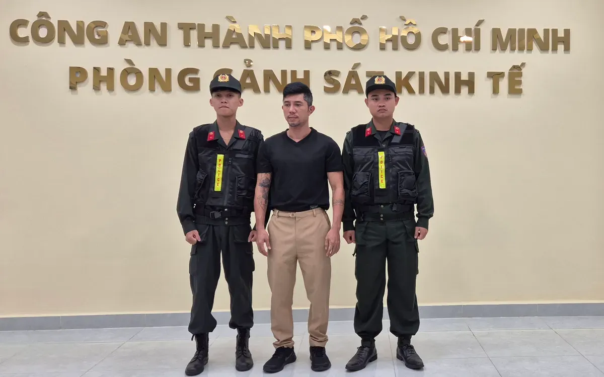 Nóng trên mạng tuần qua (20-26/10): Từ Công ước Hà Nội đến chấn chỉnh nghệ sĩ lệch chuẩn- Ảnh 2.