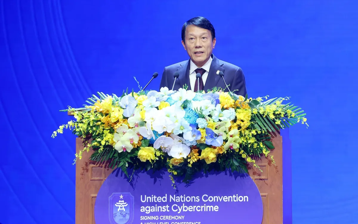 Đại tướng Lương Tam Quang, Bộ trưởng Bộ Công an Việt Nam phát biểu bế mạc Lễ mở ký Công ước của Liên hợp quốc về chống tội phạm mạng. Ảnh: TTXVN

