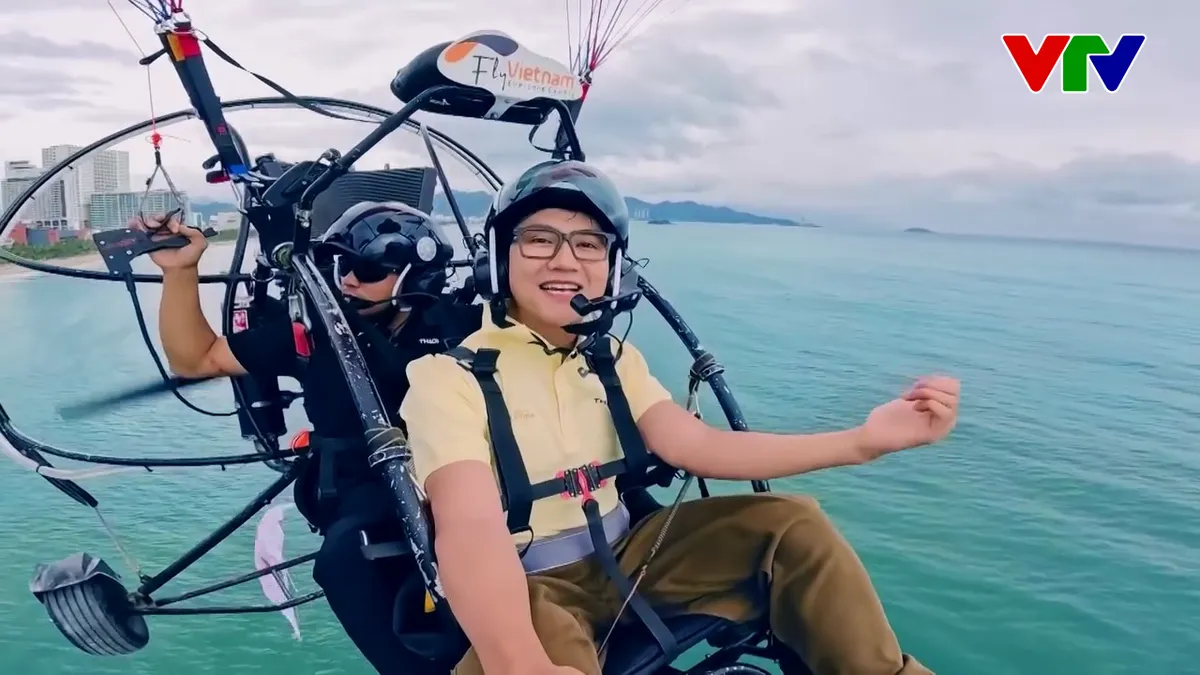 Hình ảnh 'gây sốt' từ điểm cầu Khánh Hòa tại Chung kết Olympia 2025 - Ảnh 1.