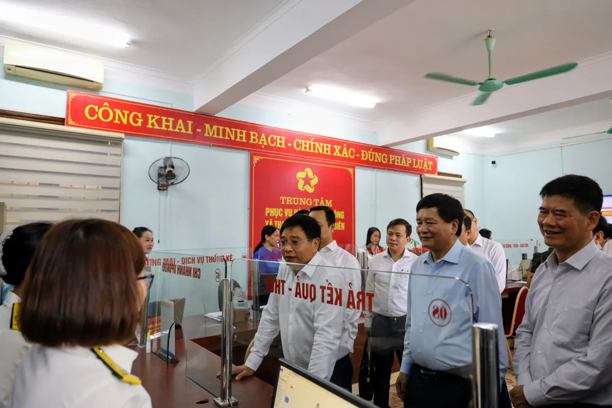 Điện Bi&ecirc;n cần ho&agrave;n thiện hạ tầng giao th&ocirc;ng kết nối li&ecirc;n v&ugrave;ng - Ảnh 1.