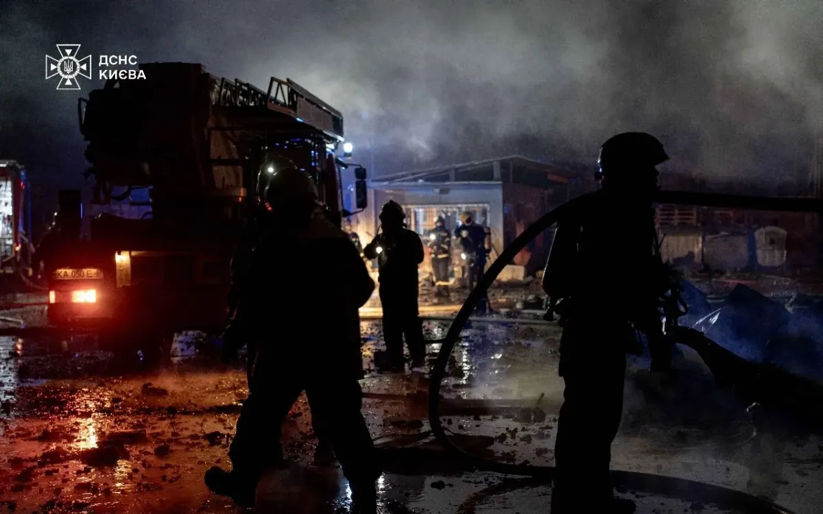 Thủ đô Kiev sau một cuộc không kích của lực lượng Nga (Ảnh: State Emergency Service of Ukraine)
