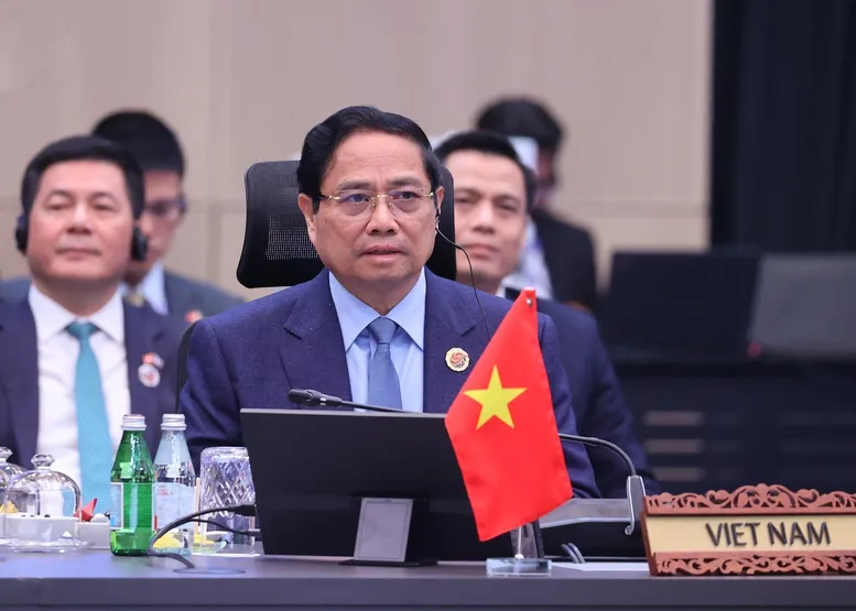 Thủ tướng Phạm Minh Chính tham dự Hội nghị Cấp cao ASEAN 3 với Trung Quốc, Nhật Bản, Hàn Quốc - Ảnh 1.