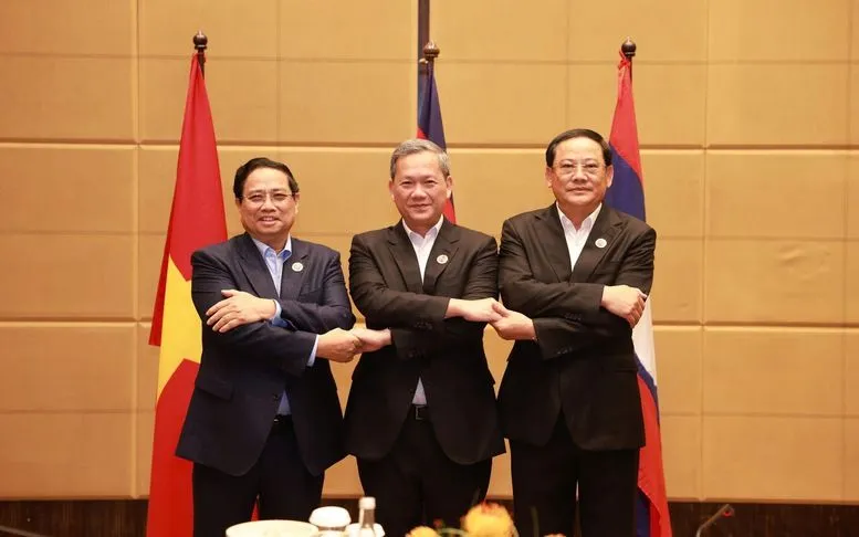 Thủ tướng Chính phủ Phạm Minh Chính và Thủ tướng Campuchia Hun Manet, Thủ tướng Lào Sonexay Siphandone (Ảnh: VGP) Thủ tướng Chính phủ Phạm Minh Chính và Thủ tướng Campuchia Hun Manet, Thủ tướng Lào Sonexay Siphandone (Ảnh: VGP)