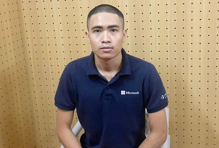 Lừa bán pháo hoa qua mạng, chiếm đoạt hàng tỷ đồng - Ảnh 1.