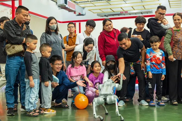 Hội chợ M&ugrave;a Thu 2025: C&aacute;nh cửa mở ra kỷ nguy&ecirc;n hợp t&aacute;c v&agrave; tinh thần hội nhập - Ảnh 2.