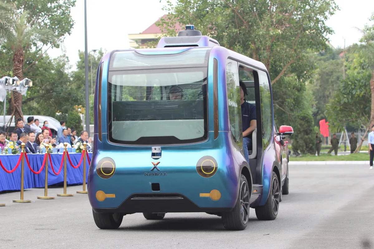 Ấn tượng màn trình diễn công nghệ tại lễ khai mạc Tuần lễ Số Quốc tế Việt Nam 2025 - Ảnh 3.