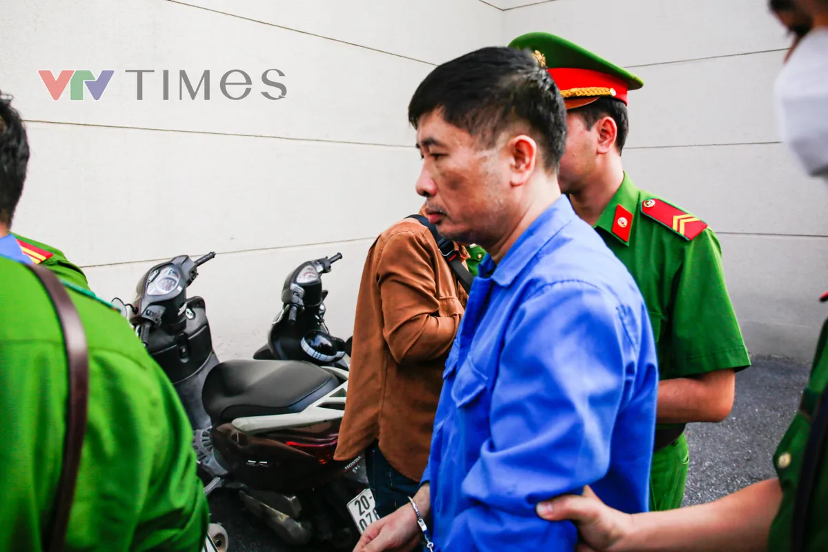 Hôm nay, 141 bị cáo hầu tòa trong vụ đánh bạc nghìn tỷ ở khách sạn Pullman Hà Nội - Ảnh 7.