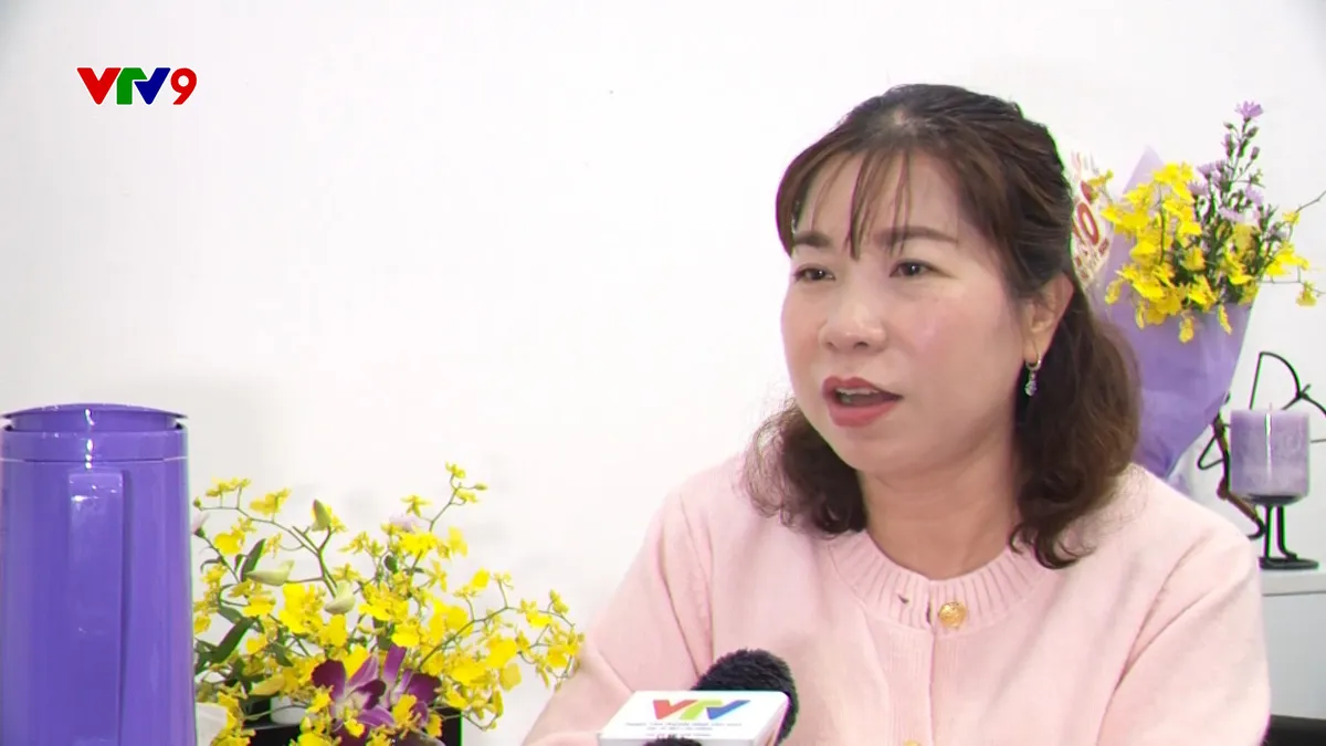 2810-PNHN-TRANG.jpg