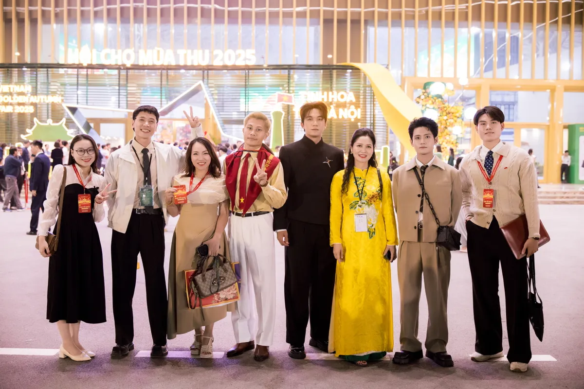 Nhiều trải nghiệm điện ảnh thú vị tại Hội chợ Mùa Thu 2025 - Ảnh 1.