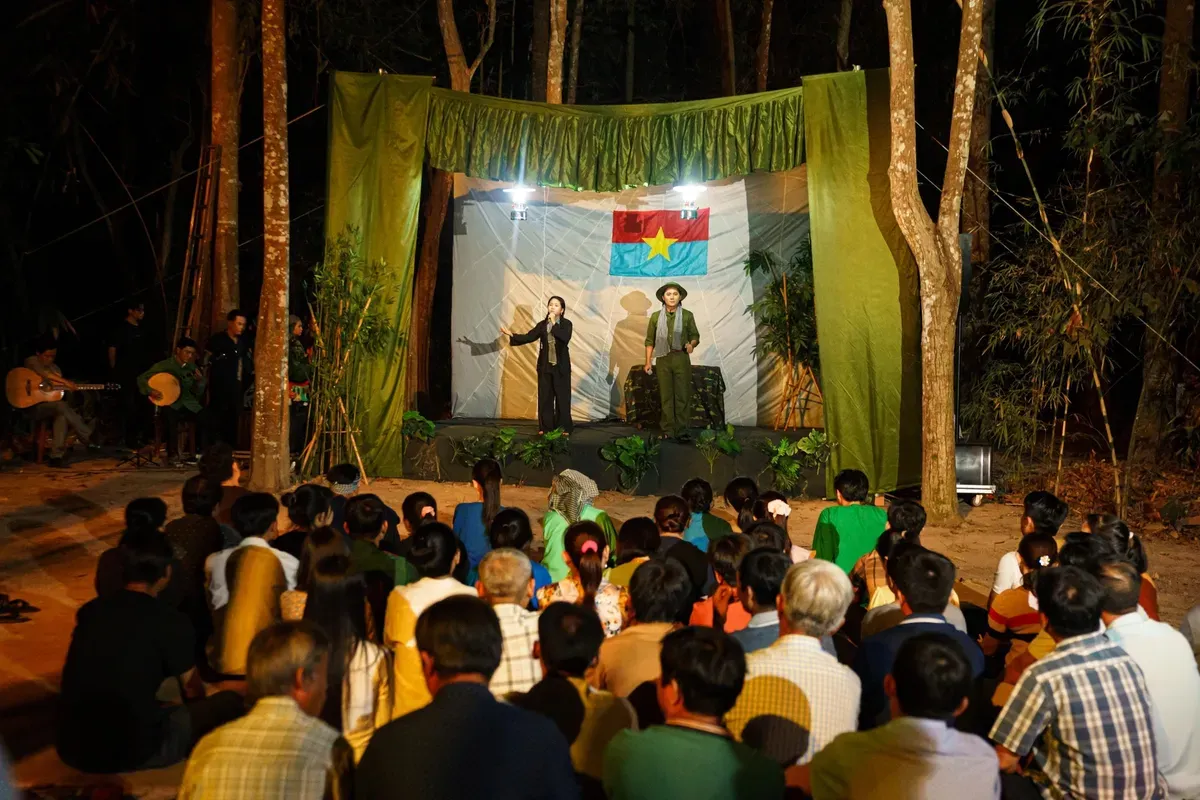 TP Hồ Chí Minh kiến nghị hỗ trợ đẩy nhanh tiến độ công nhận Địa đạo Củ Chi là Di sản thế giới- Ảnh 2. TP Hồ Chí Minh kiến nghị hỗ trợ đẩy nhanh tiến độ công nhận Địa đạo Củ Chi là Di sản thế giới- Ảnh 2.