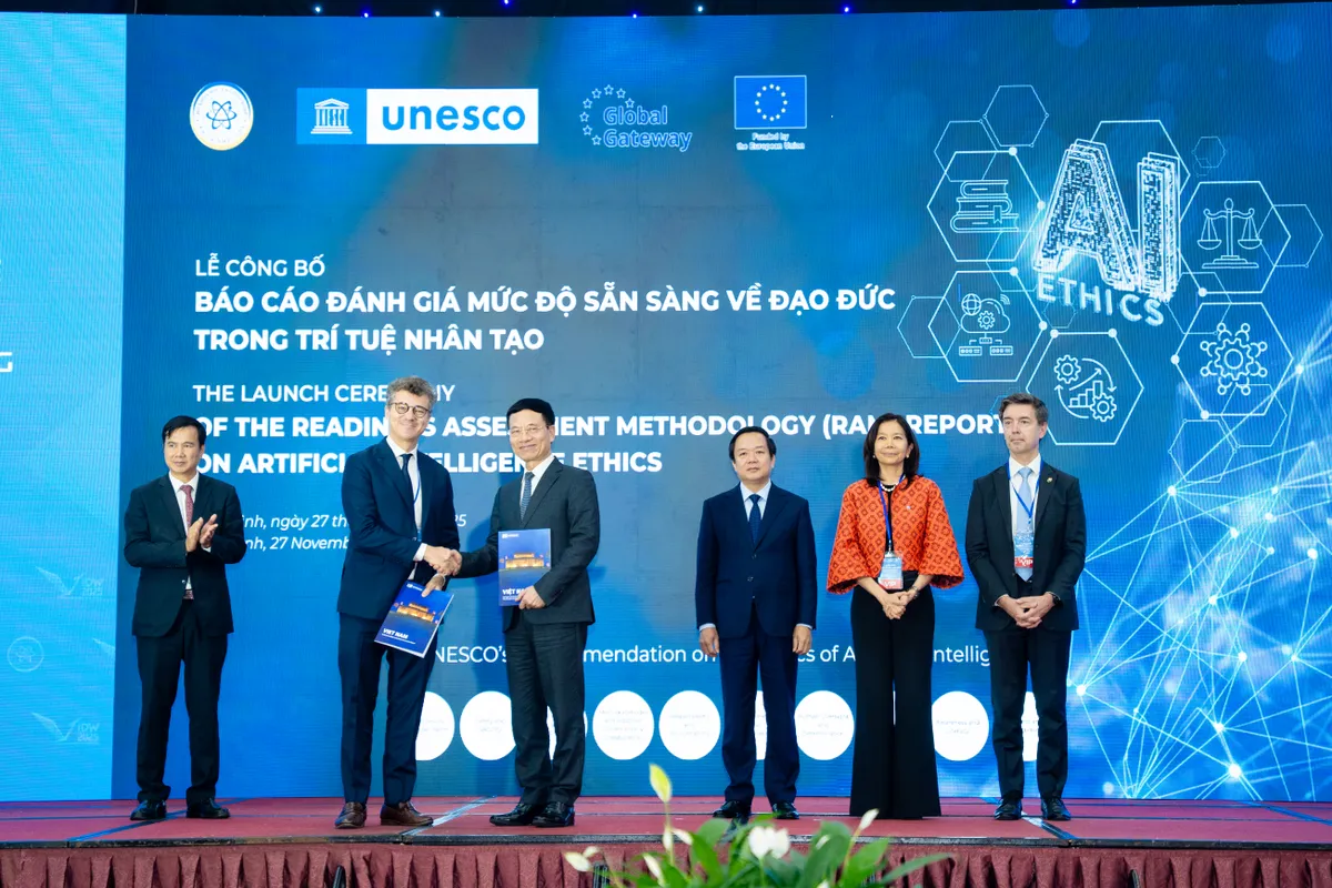 Việt Nam c&ocirc;ng bố b&aacute;o c&aacute;o to&agrave;n diện đầu ti&ecirc;n về đạo đức Tr&iacute; tuệ nh&acirc;n tạo theo khung UNESCO - Ảnh 1.