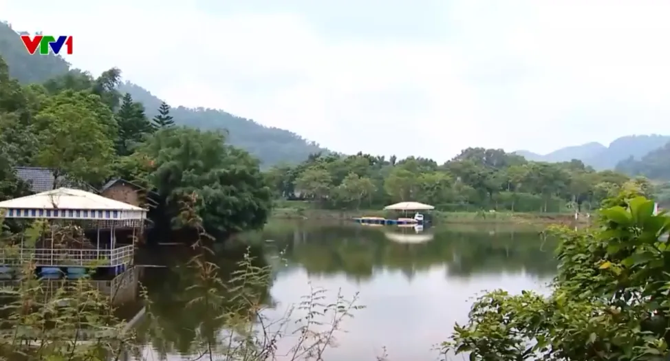 LẤN CHIẾM AO, HỒ, SUỐI TR&Agrave;N LAN - Ảnh 3.