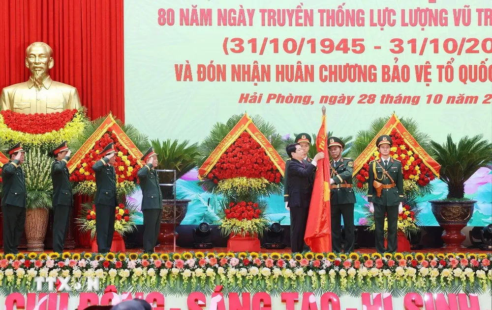 Chủ tịch nước: Xây dựng Lực lượng vũ trang Quân khu 3 cách mạng, chính quy, tinh nhuệ, hiện đại - Ảnh 4.