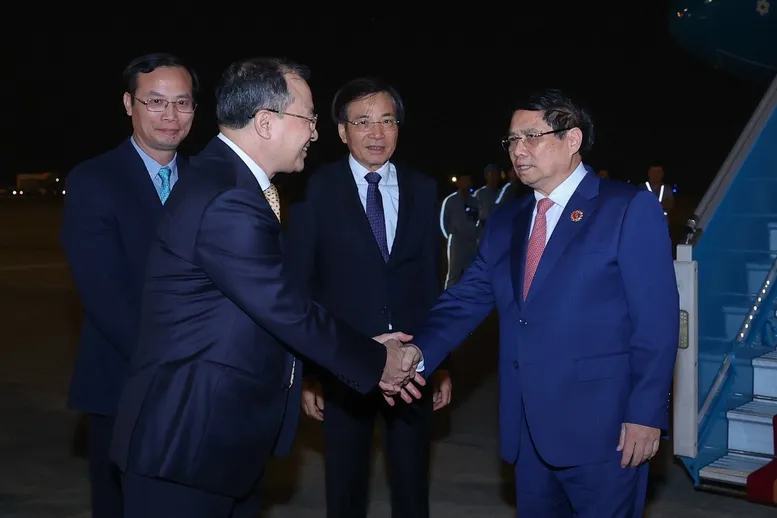 Thủ tướng Phạm Minh Chính kết thúc tốt đẹp chuyến công tác dự Hội nghị Cấp cao ASEAN 47- Ảnh 1. Thủ tướng Phạm Minh Chính kết thúc tốt đẹp chuyến công tác dự Hội nghị Cấp cao ASEAN 47- Ảnh 1.