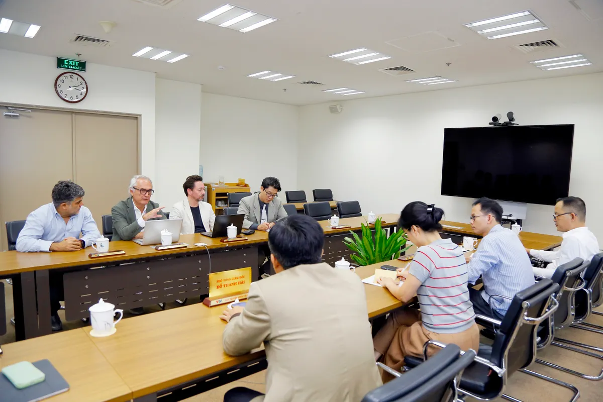 Đài THVN làm việc cùng đoàn làm phim The Meeting - Ảnh 3.