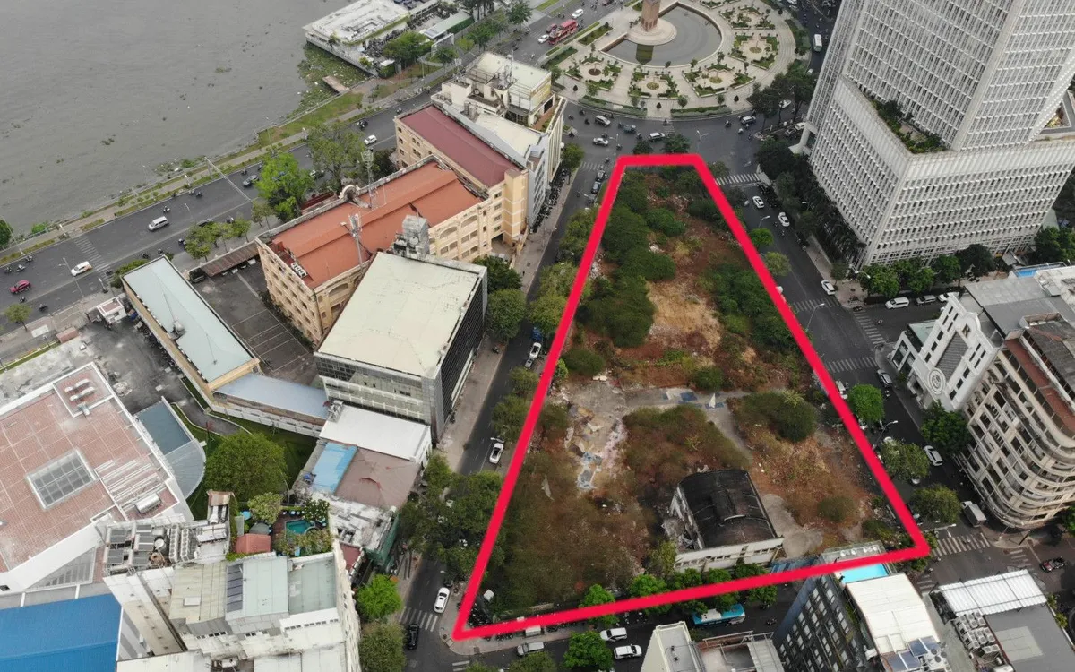 Vấn đề chuyển mục đích sử dụng đất của các doanh nghiệp cũng là một vấn đề lớn trong thực thi Luật Đất đai