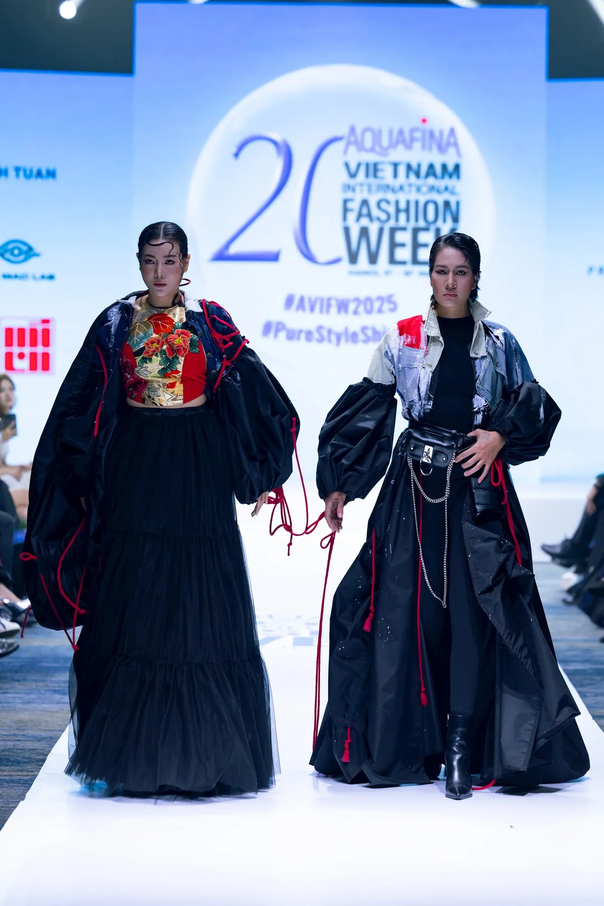 Tuần lễ Thời trang Quốc tế Việt Nam Thu Đông 2025 tôn vinh bản sắc riêng- Ảnh 3. Tuần lễ Thời trang Quốc tế Việt Nam Thu Đông 2025 tôn vinh bản sắc riêng- Ảnh 3.