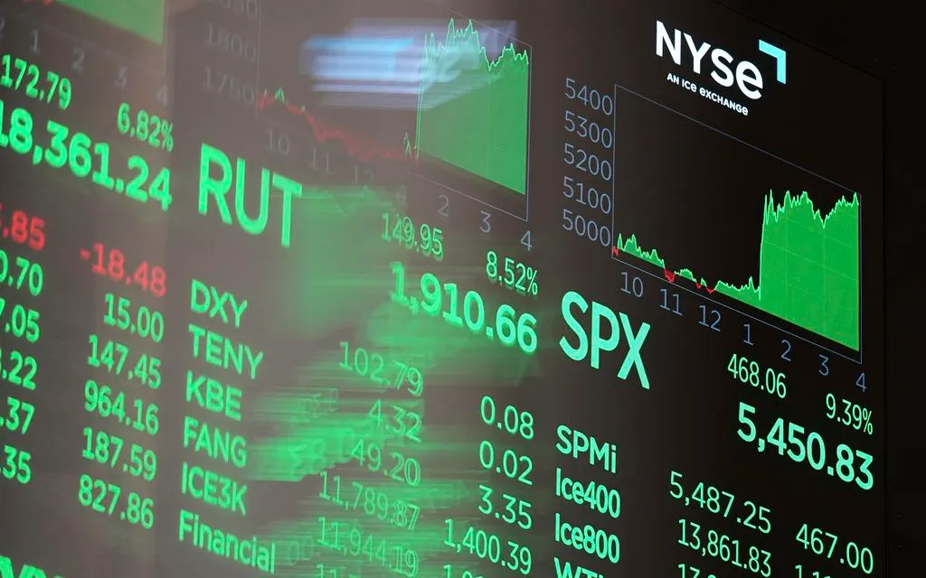 Chứng khoán Mỹ lập kỷ lục