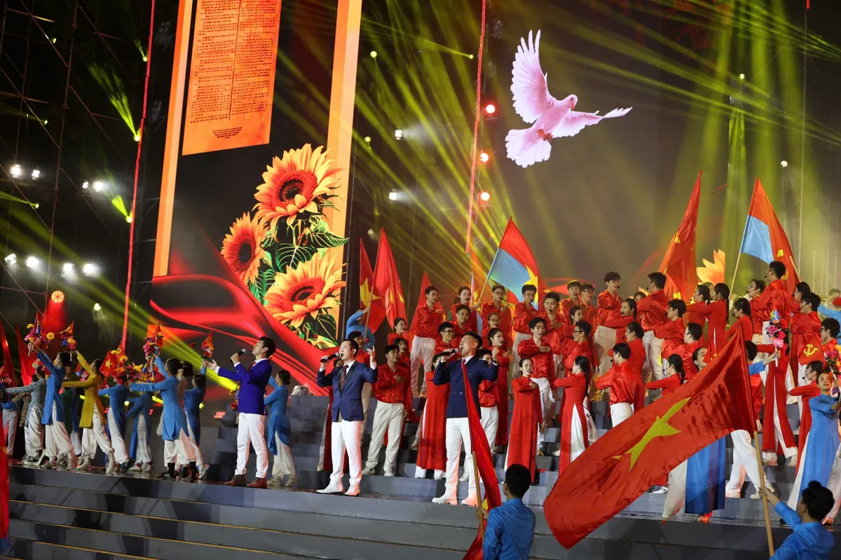 Hơn 600 nghệ sĩ tham gia Liên hoan Âm nhạc toàn quốc mở rộng 2025 tại TP Hồ Chí Minh - Ảnh 1.