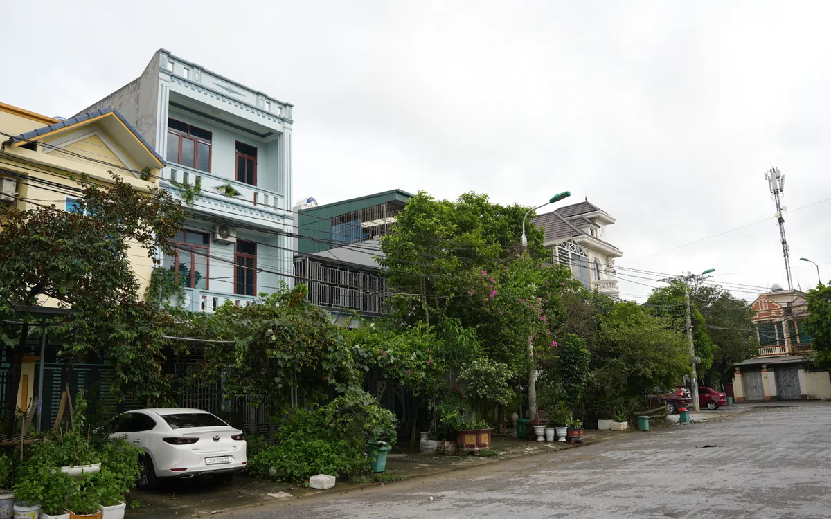 Nhiều hộ dân bức xúc gần 10 năm đi đòi Giấy chứng nhận Quyền sử dụng đất (QSDĐ)