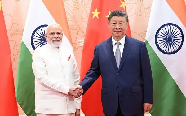 Thủ tướng Ấn Độ Narendra Modi và Chủ tịch Trung Quốc Tập Cận Bình đã có cuộc gặp song phương bên lề Hội nghị SCO tại Thiên Tân, ngày 31/8/2025 (Ảnh: Bộ Ngoại giao Trung Quốc)