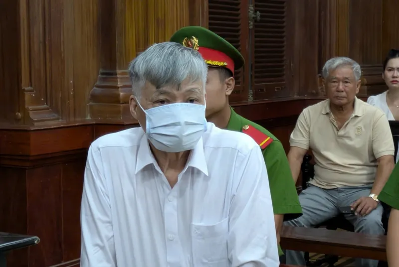 X&eacute;t xử 2 cựu tổng bi&ecirc;n tập do vi phạm quy định quản l&yacute;, sử dụng đất đai - Ảnh 1.