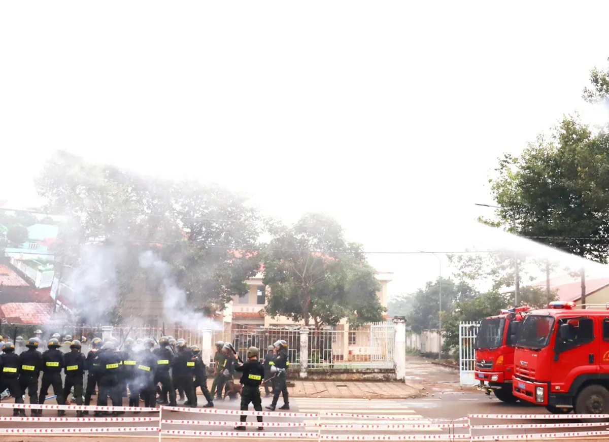 Đồng Nai chủ động, vững vàng trong thế trận phòng thủ toàn diện- Ảnh 3.