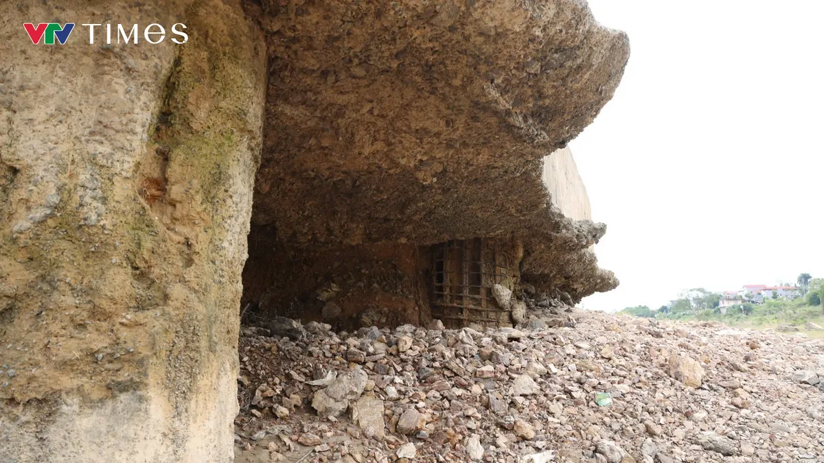 Cận cảnh trụ cầu sông Lô (Phú Thọ) bị hư hỏng sau 10 năm đưa vào sử dụng - Ảnh 5.