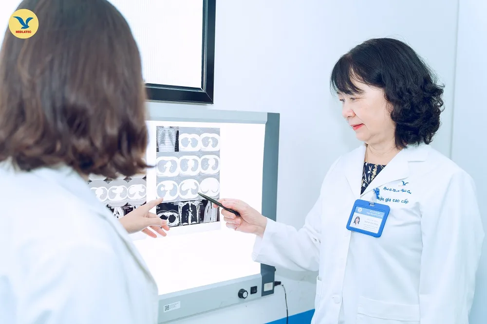 PGS.TS Trịnh Thị Ngọc - Chuyên gia Truyền nhiễm trọn đời vì sức khỏe người Việt- Ảnh 2.