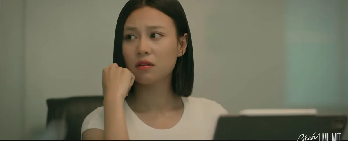 Cách em 1 milimet - Tập 17: Dự án game của công ty Viễn bị lộ- Ảnh 3. Cách em 1 milimet - Tập 17: Dự án game của công ty Viễn bị lộ- Ảnh 3.