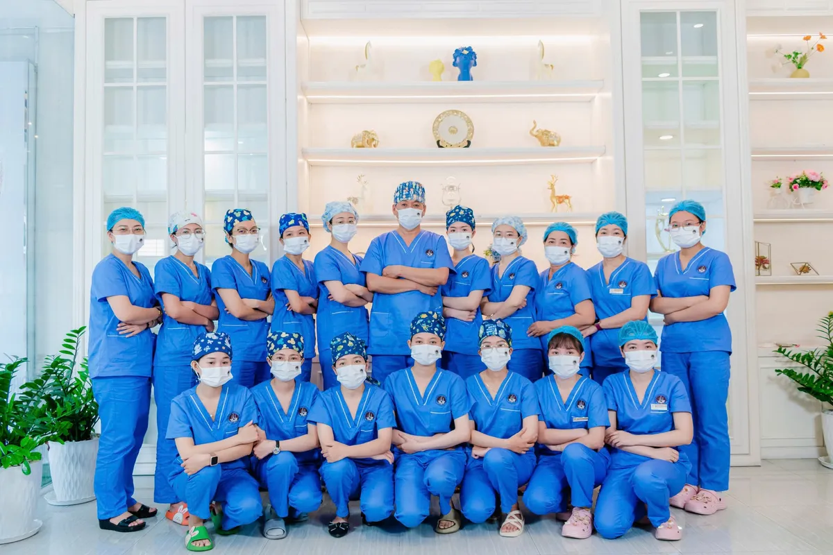 Những phương pháp cấy tóc mới nhất hiện nay tại Cấy tóc Y học Quốc tế - Ảnh 3.