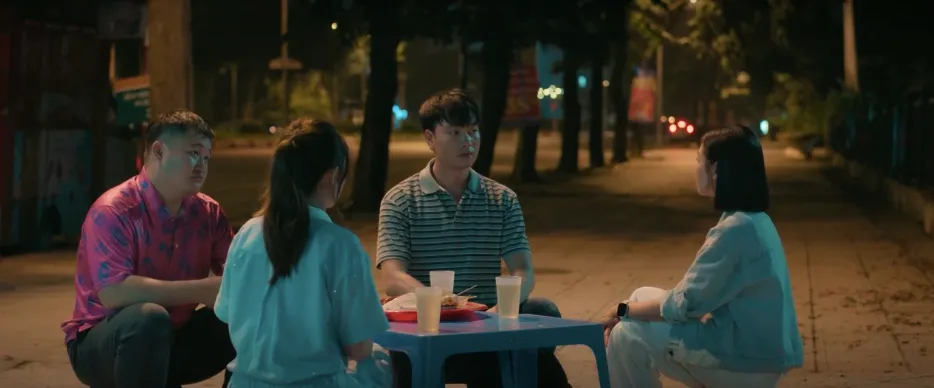 Cách em 1 milimet - Tập 18: Nghiêm cưỡng bức Nga trong phòng riêng, bị Đức đánh vỡ mặt tiền  - Ảnh 34.