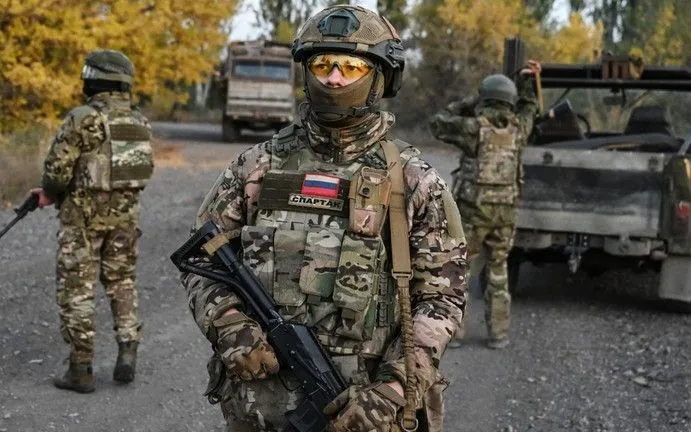 Quân đội Nga hoạt động ở khu vực Krasnoarmeysk (Ảnh: Sputnik)