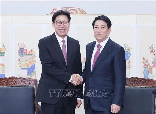 Chủ tịch nước Lương Cường tiếp Thị trưởng thành phố Busan- Ảnh 1. Chủ tịch nước Lương Cường tiếp Thị trưởng thành phố Busan- Ảnh 1.