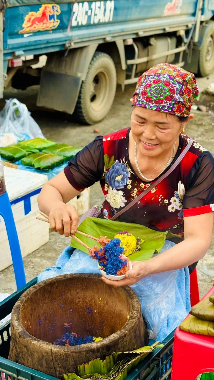 Lào Cai phát huy tiềm năng du lịch mùa đông, thu hút du khách bốn phương- Ảnh 3.