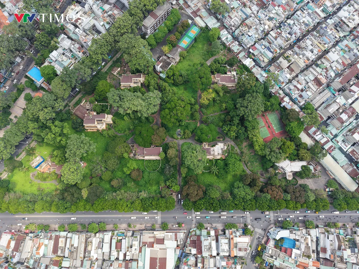 TP Hồ Chí Minh lấy ý kiến nhân dân về Đài tưởng niệm nạn nhân COVID-19 - Ảnh 1.