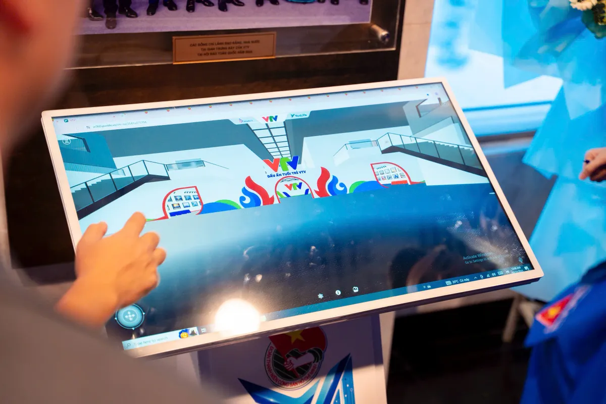 Triển lãm số “Dấu ấn tuổi trẻ VTV” ghi dấu ấn hiện đại, sáng tạo- Ảnh 1. Triển lãm số “Dấu ấn tuổi trẻ VTV” ghi dấu ấn hiện đại, sáng tạo- Ảnh 1.