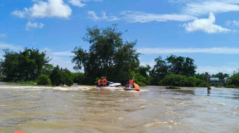 Lâm Đồng oằn mình trong mưa lũ - Ảnh 1.