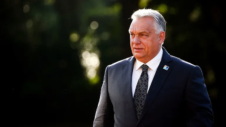 Hungary xin miễn trừ lệnh trừng phạt của Mỹ đối với các tập đoàn dầu mỏ của Nga  - Ảnh 1.