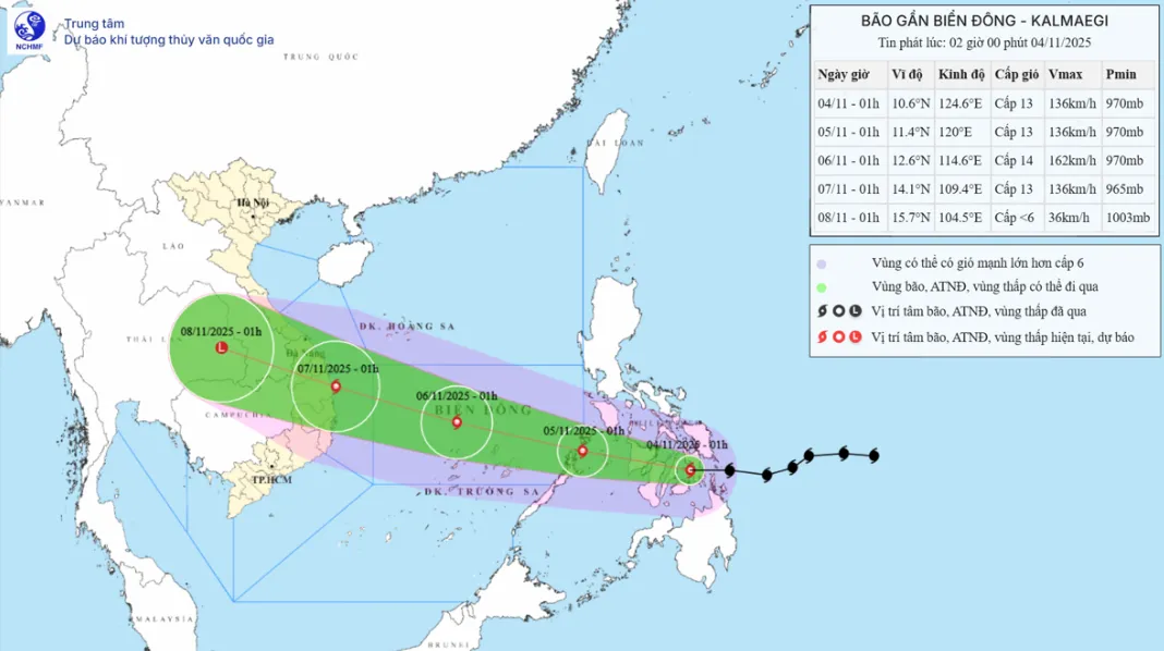 Bão Kalmaegi dự báo giật cấp 17, sáng sớm mai vào Biển Đông